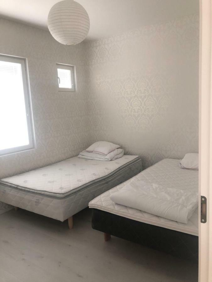 Lomamokki 25 Km Turusta Hotel Masku Buitenkant foto
